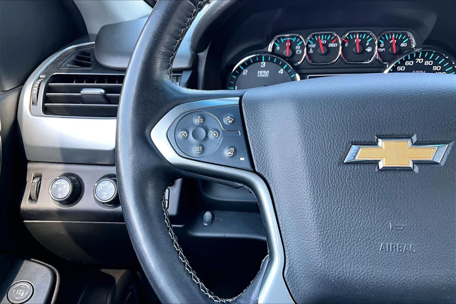 Used 2019 Chevrolet Tahoe LT w/ RST Edition AWD/4WD image 24
