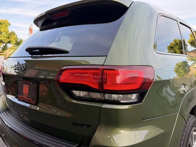 Used 2020 Jeep Grand Cherokee SRT AWD/4WD image 19