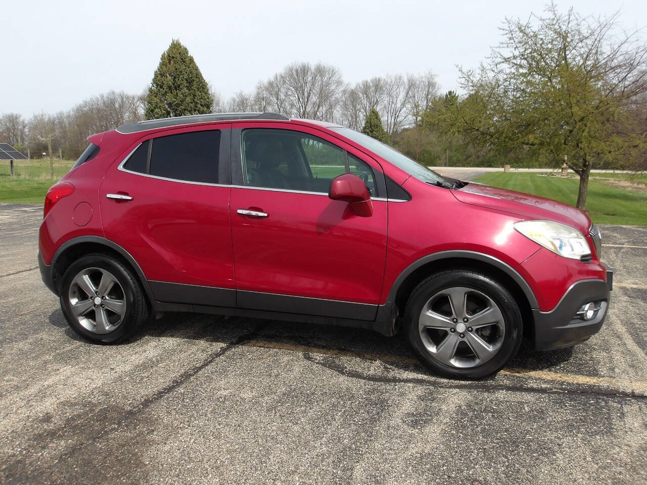 Used 2013 Buick Encore Convenience FWD image 1