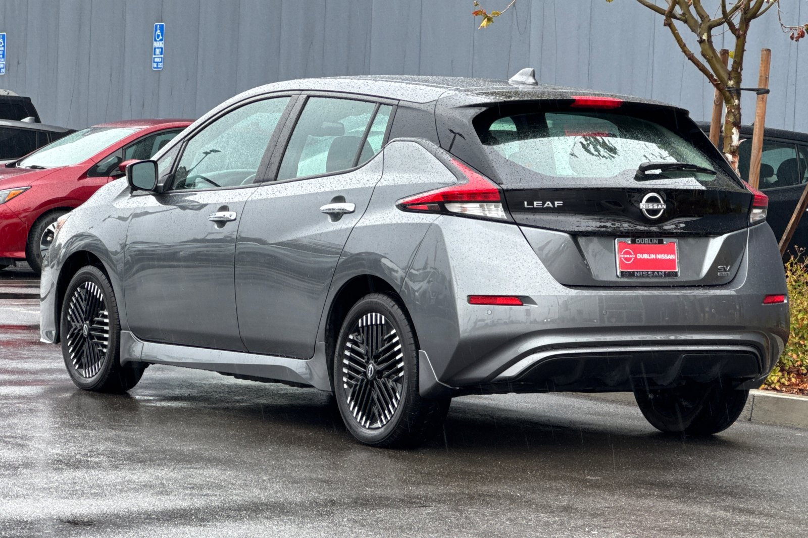 Used 2025 Nissan Leaf SV Plus FWD image 6