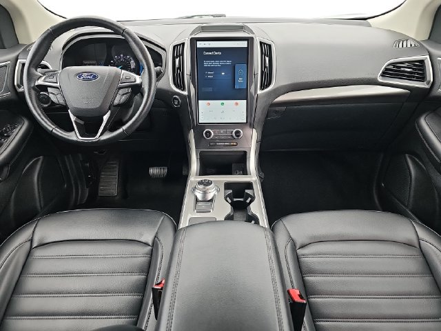 Used 2024 Ford Edge SEL AWD/4WD image 11