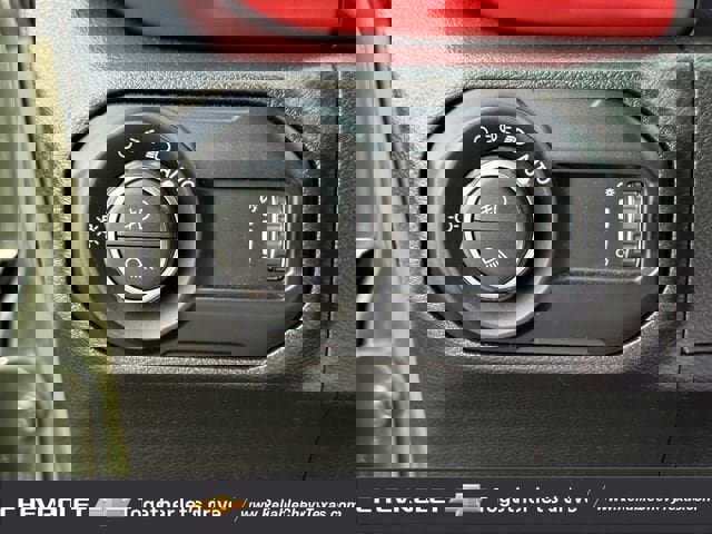 Used 2023 Jeep Gladiator Rubicon w/ LED Lighting Group AWD/4WD image 26