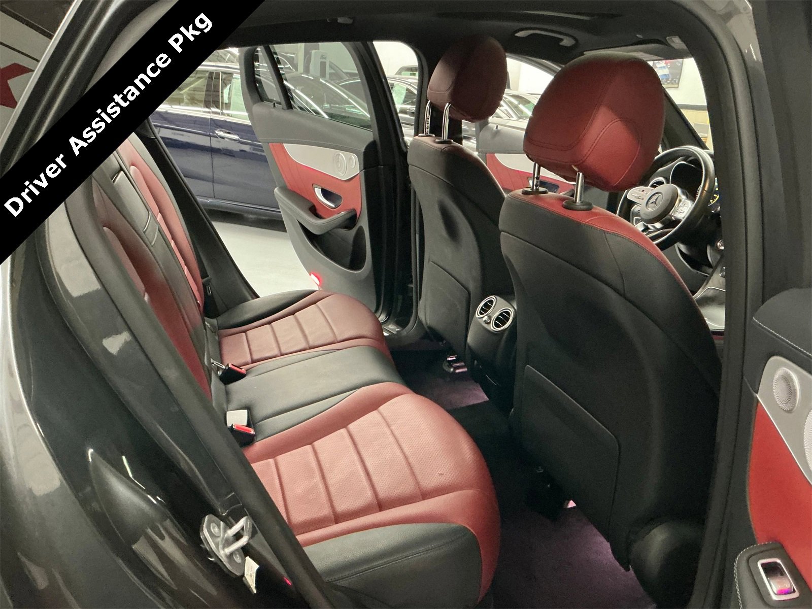 Used 2020 Mercedes-Benz GLC 300 4MATIC Coupe image 30