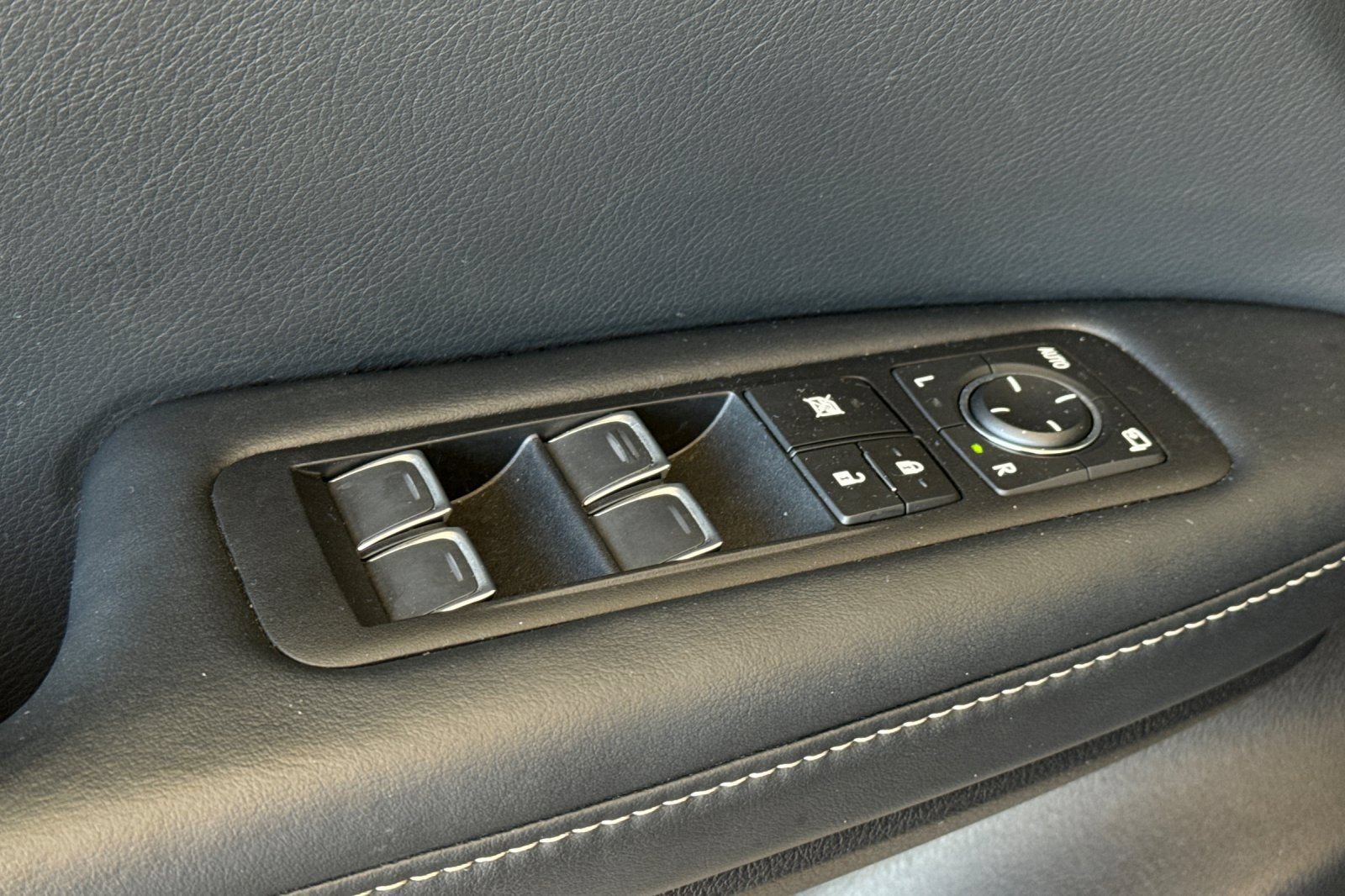 Used 2022 Lexus RX 350 FWD w/ Premium Package image 12