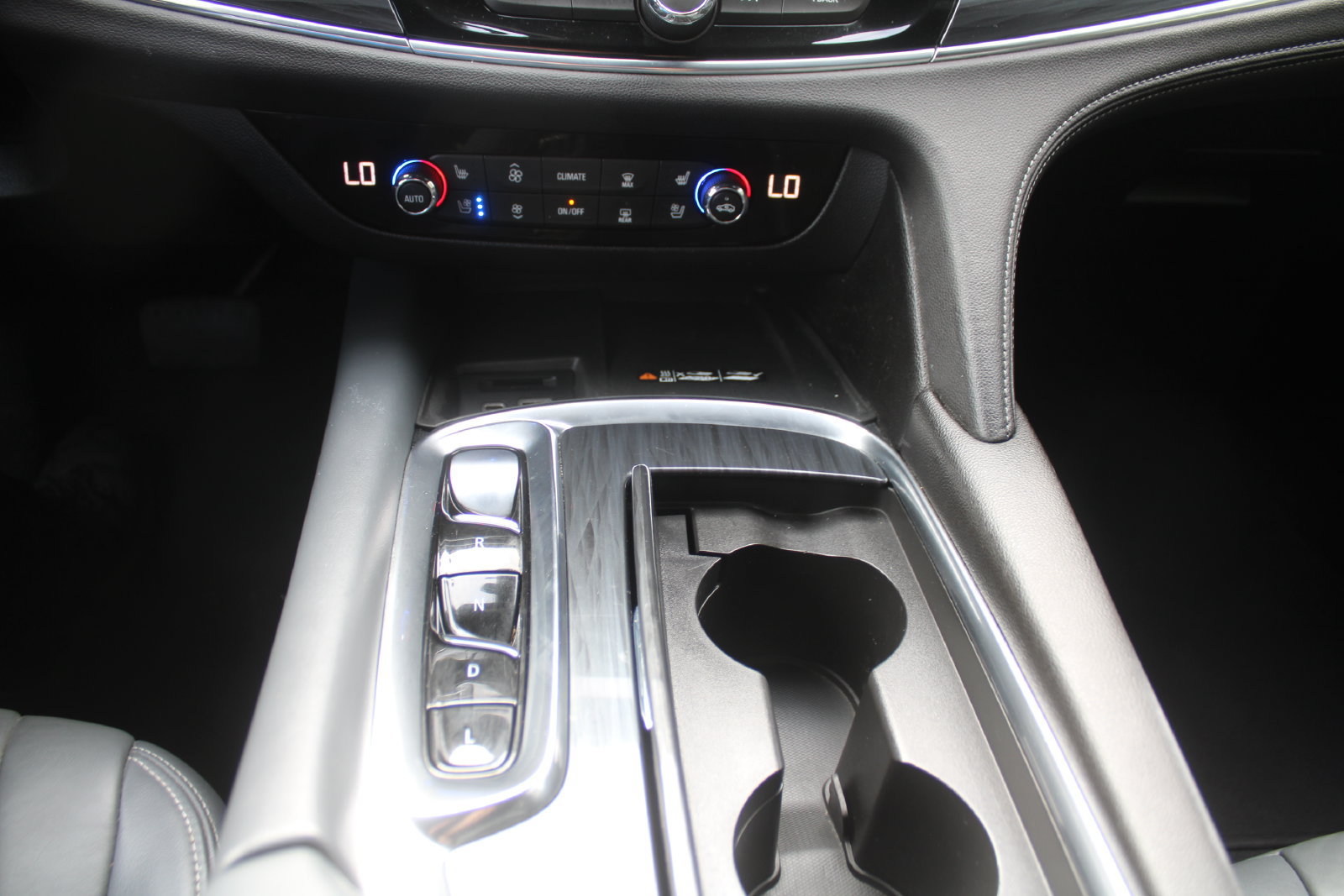 Used 2022 Buick Enclave Premium FWD image 43
