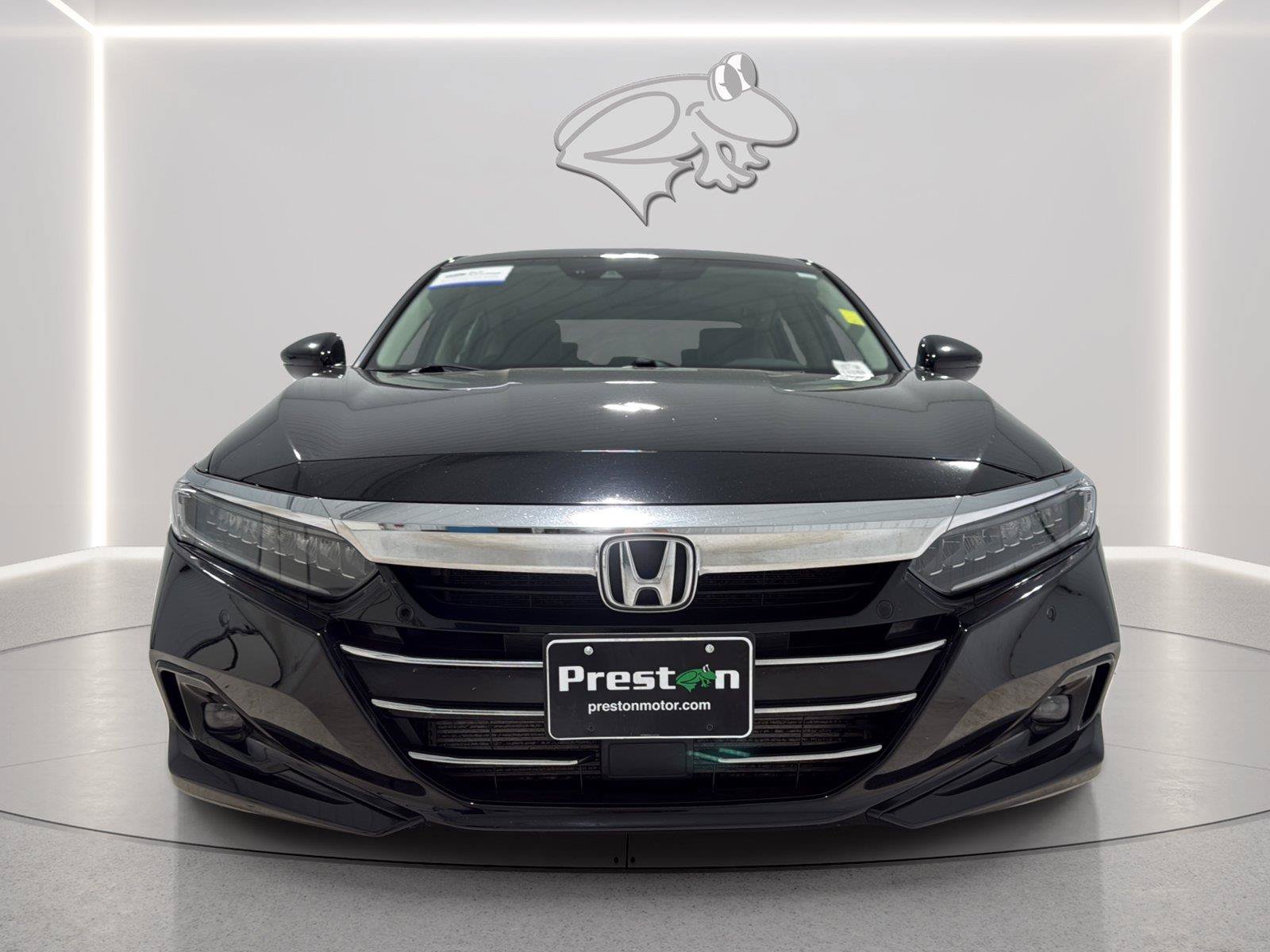 Used 2021 Honda Accord Touring image 10