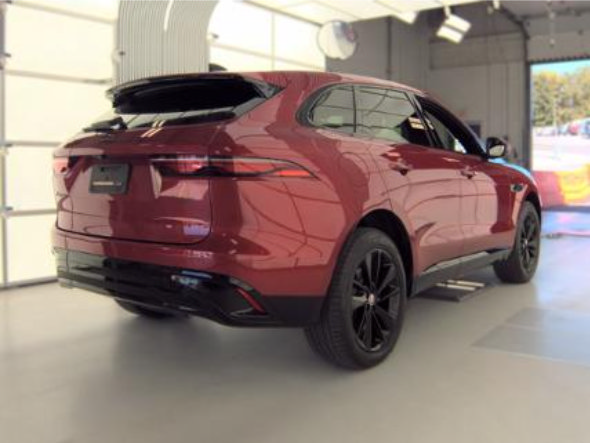 Used 2023 Jaguar F-PACE S AWD/4WD image 2