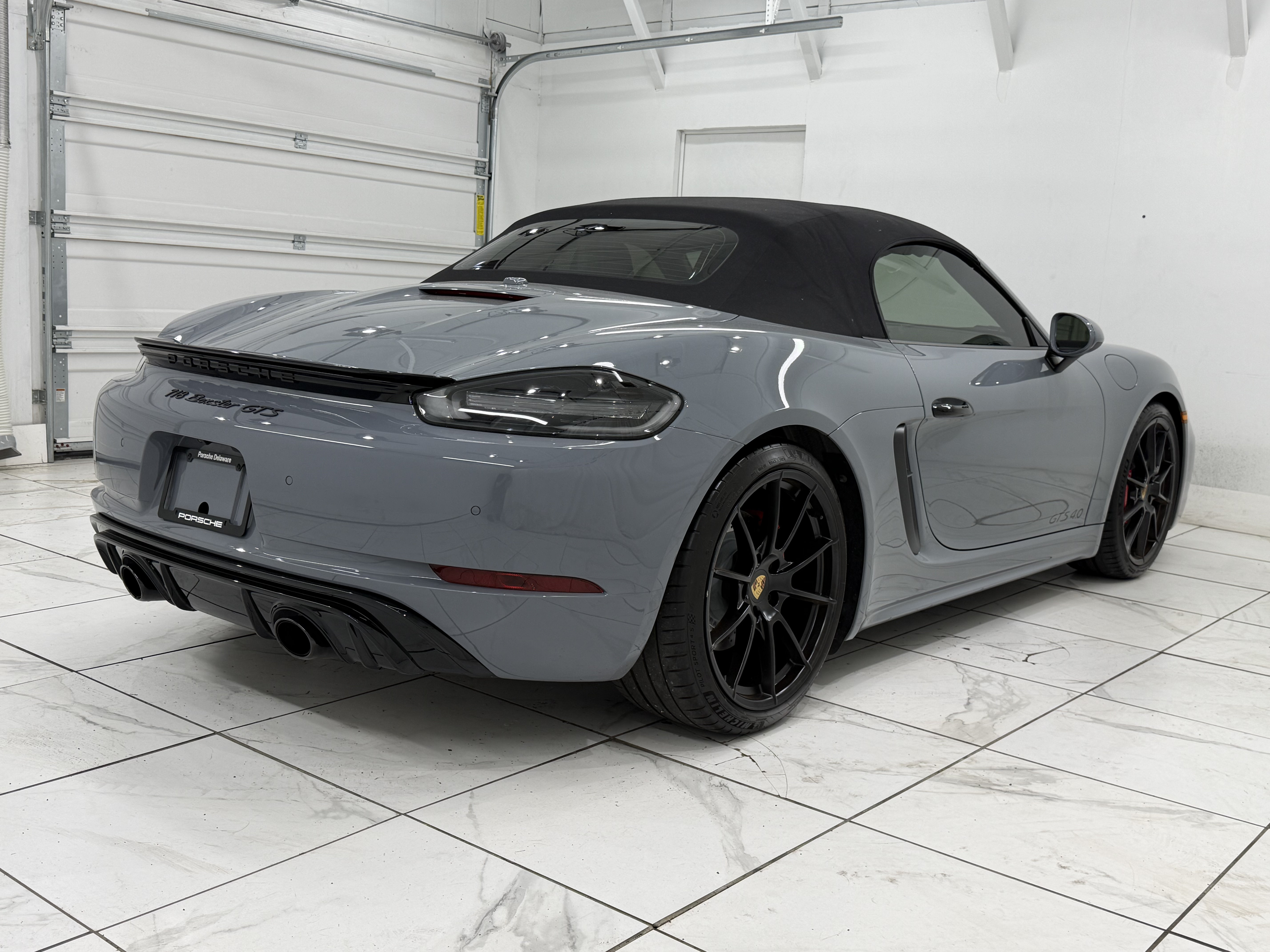 Used 2024 Porsche 718 Boxster GTS RWD image 13