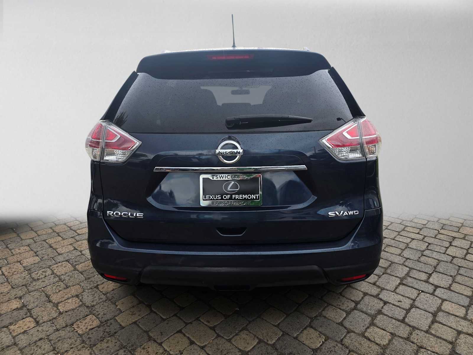 Used 2015 Nissan Rogue SV w/ SV Premium Package AWD/4WD image 4