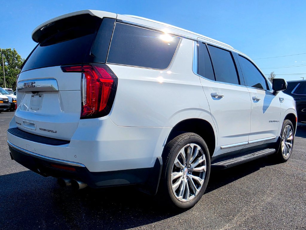 Used 2021 GMC Yukon Denali AWD/4WD image 12