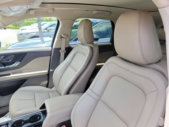 Certified 2022 Lincoln Corsair Reserve FWD image 10