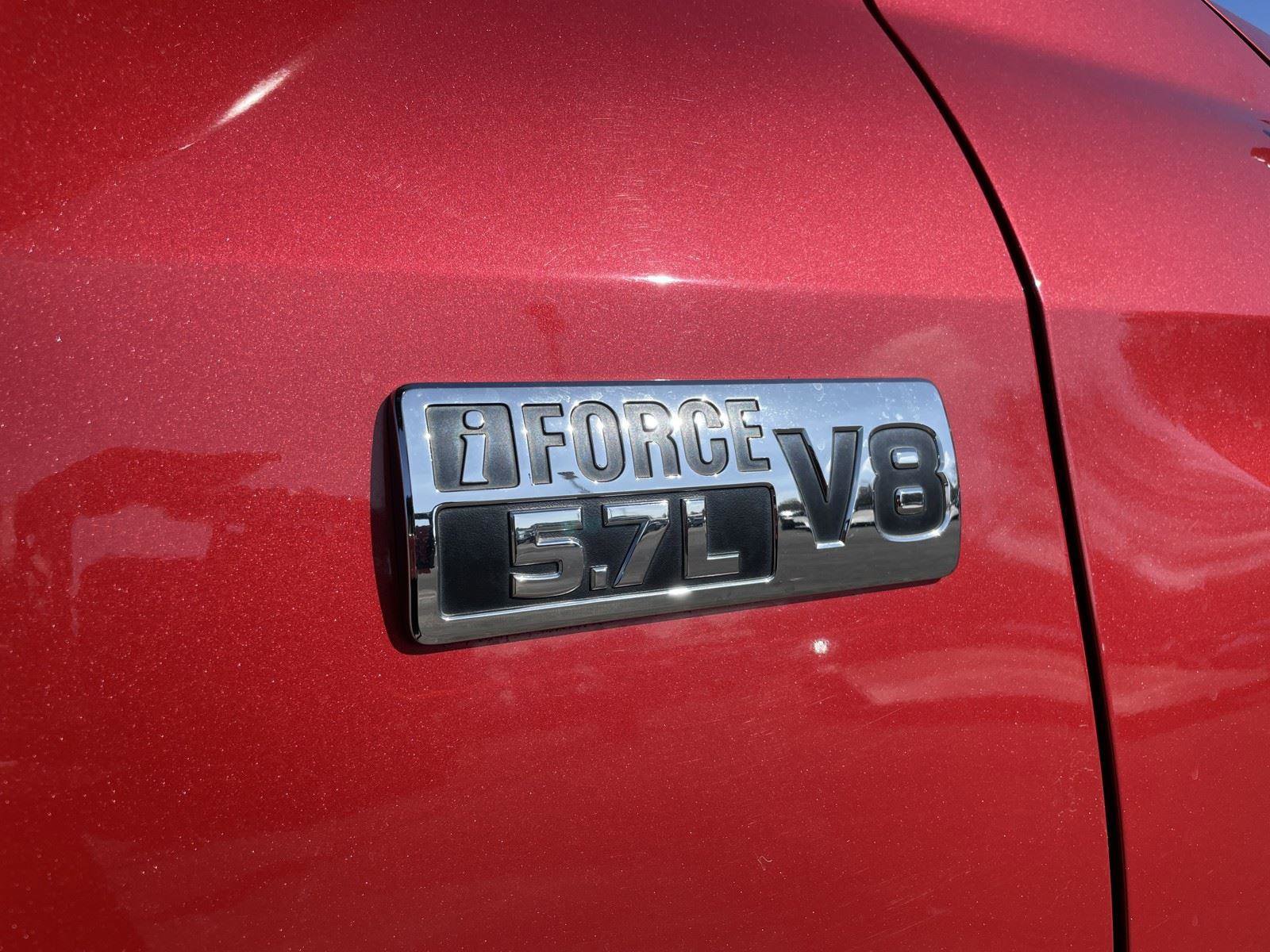 Used 2015 Toyota Tundra Limited image 50