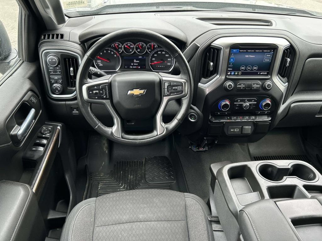 Used 2021 Chevrolet Silverado 1500 LT w/ Z71 Off-Road Package AWD/4WD image 10