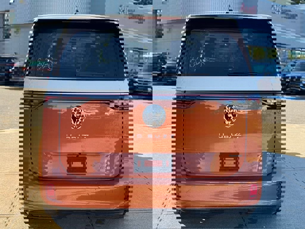 New 2025 Volkswagen ID. Buzz 1st Edition image 10