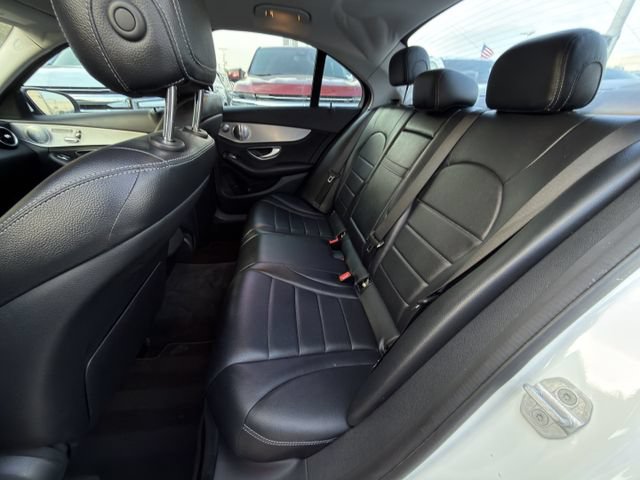 Used 2015 Mercedes-Benz C 300 4MATIC Sedan image 27