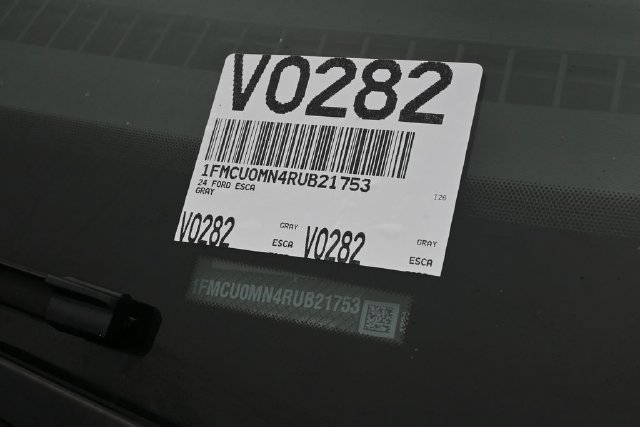 Used 2024 Ford Escape ST-Line w/ Tech Pack #1 FWD image 22
