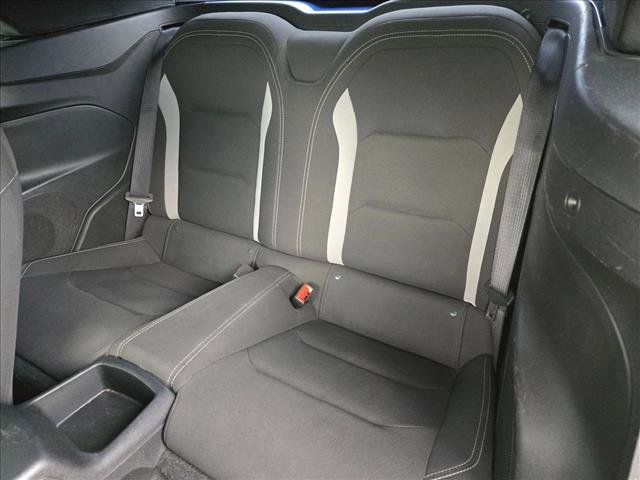 Used 2020 Chevrolet Camaro LT RWD image 17