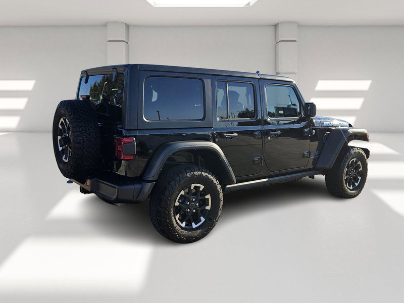 Used 2024 Jeep Wrangler Rubicon image 5