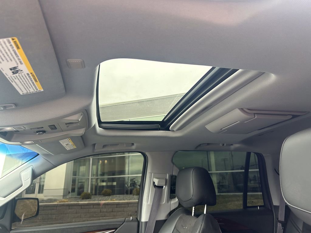 Used 2015 Cadillac Escalade Premium image 23