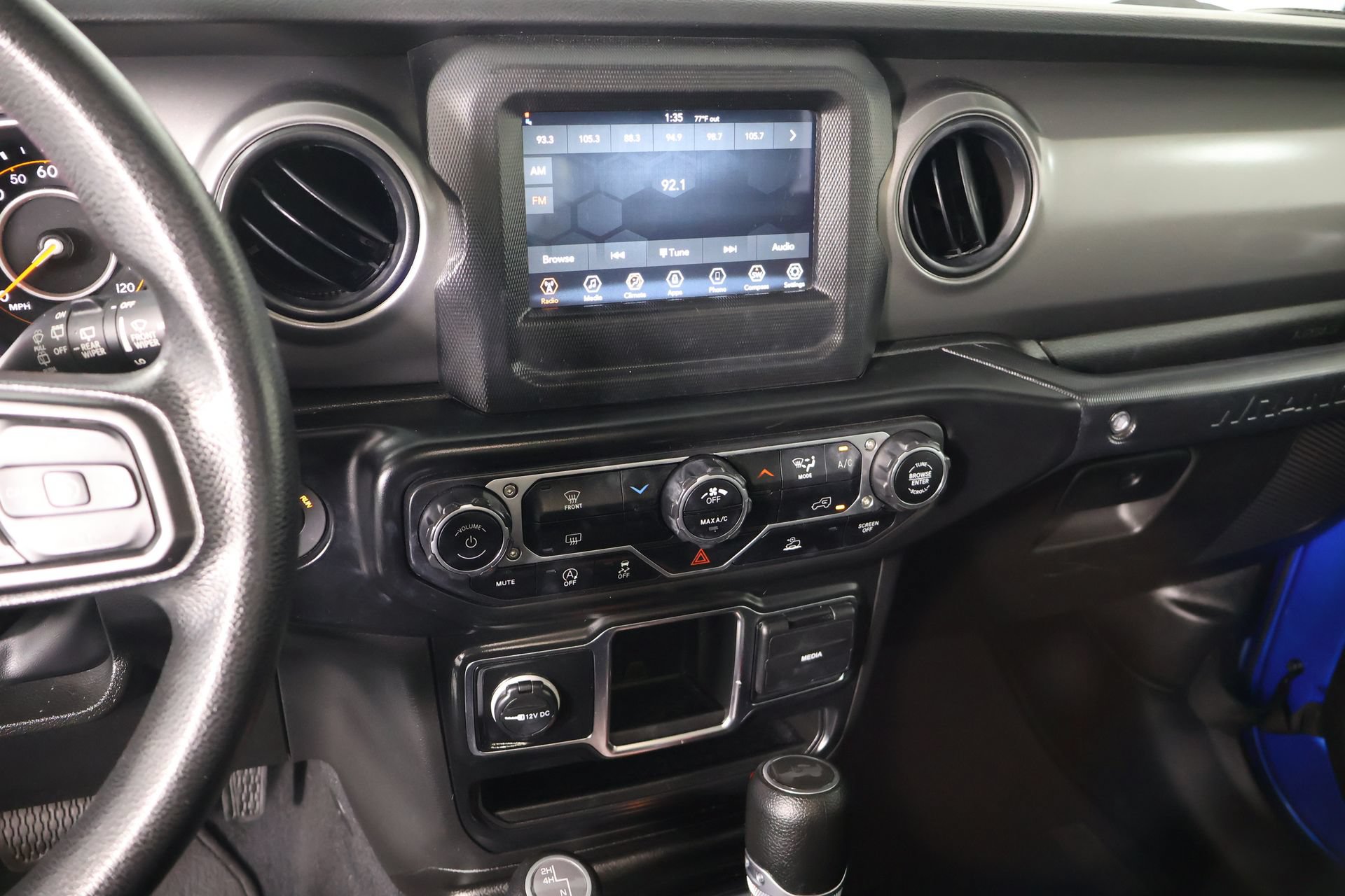 Used 2023 Jeep Wrangler Sport AWD/4WD image 5