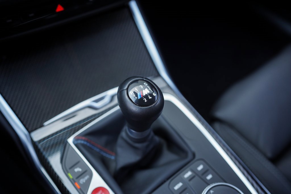 Used 2025 BMW M2 w/ Lighting Package image 34