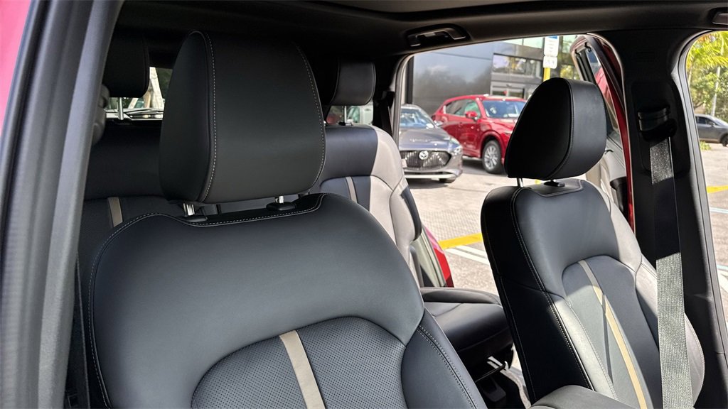 Certified 2025 MAZDA CX-70 3.3 Turbo w/ Premium Plus Pkg image 47