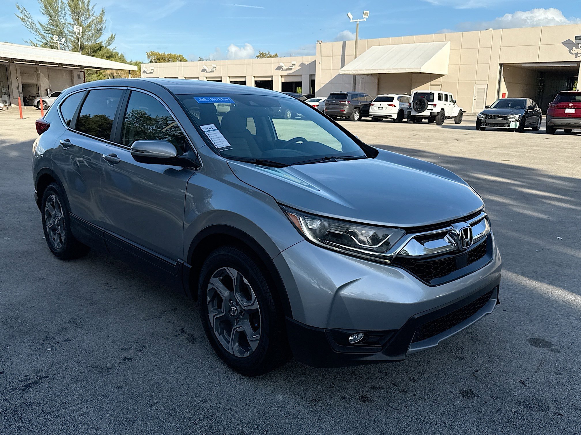 Used 2019 Honda CR-V EX image 1