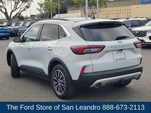 New 2025 Ford Escape SE w/ Class II Trailer Tow Package image 6