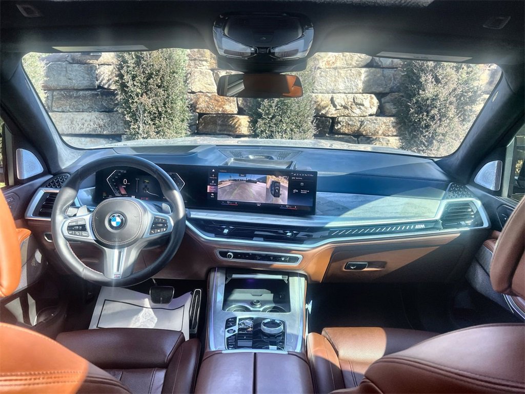 Used 2023 BMW X7 M60i w/ Executive Package image 12