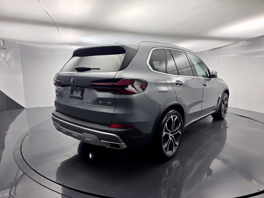 Certified 2025 BMW X5 sDrive40i w/ Premium Package RWD image 6