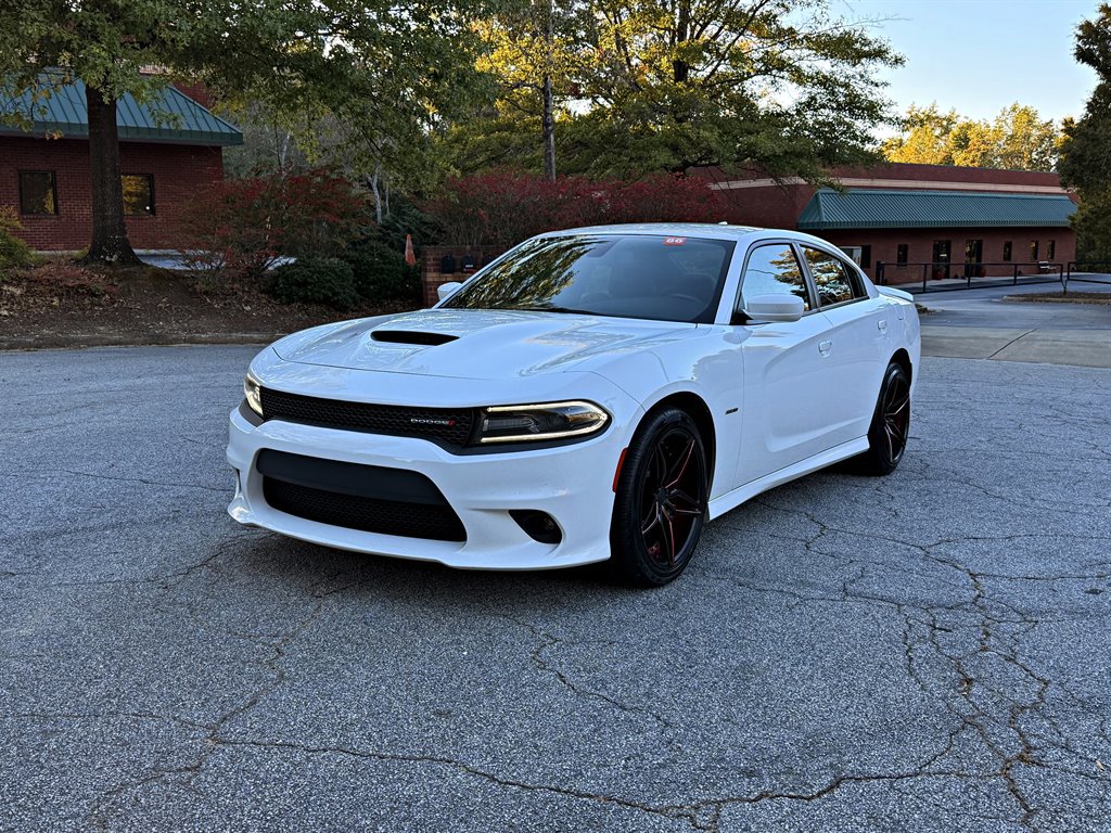 Used 2019 Dodge Charger R/T RWD image 1