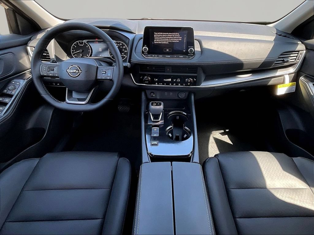 New 2026 Nissan Rogue Dark Armor FWD image 5