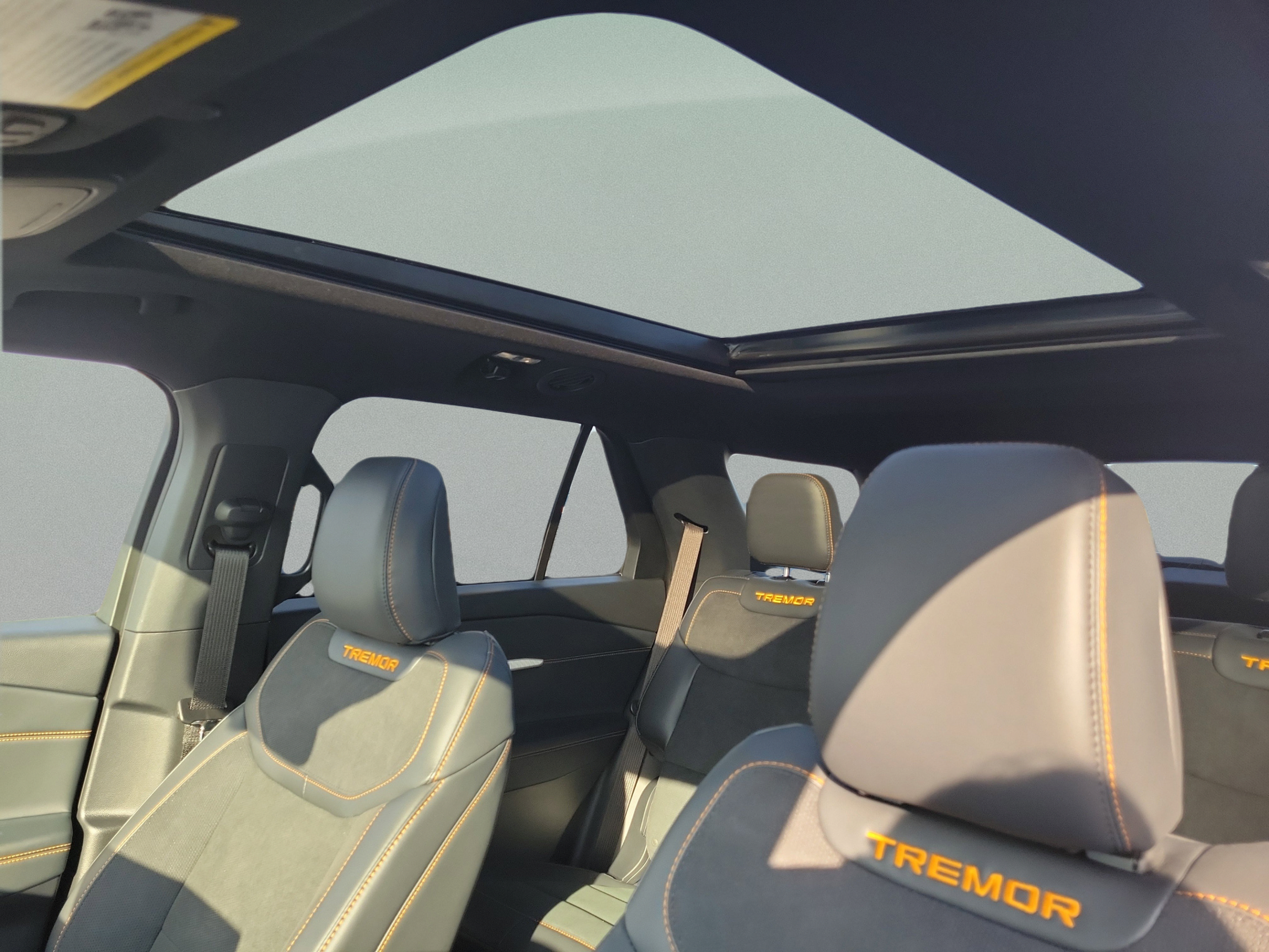 New 2026 Ford Explorer Tremor w/ Tremor Ultimate Package AWD/4WD image 32