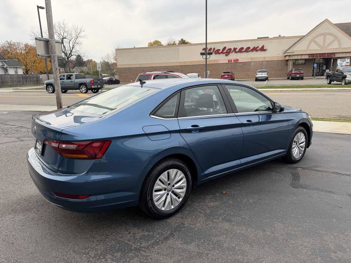 Used 2019 Volkswagen Jetta S w/ Driver Assistance Package image 5
