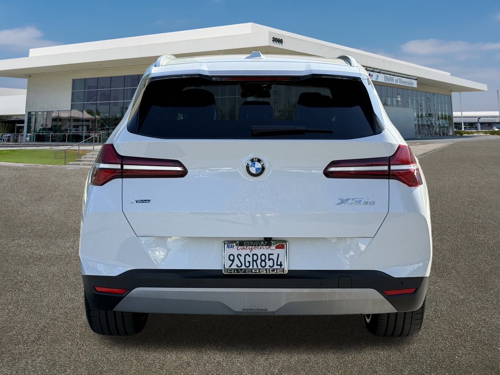 Used 2025 BMW X3 xDrive30i w/ Premium Package image 9