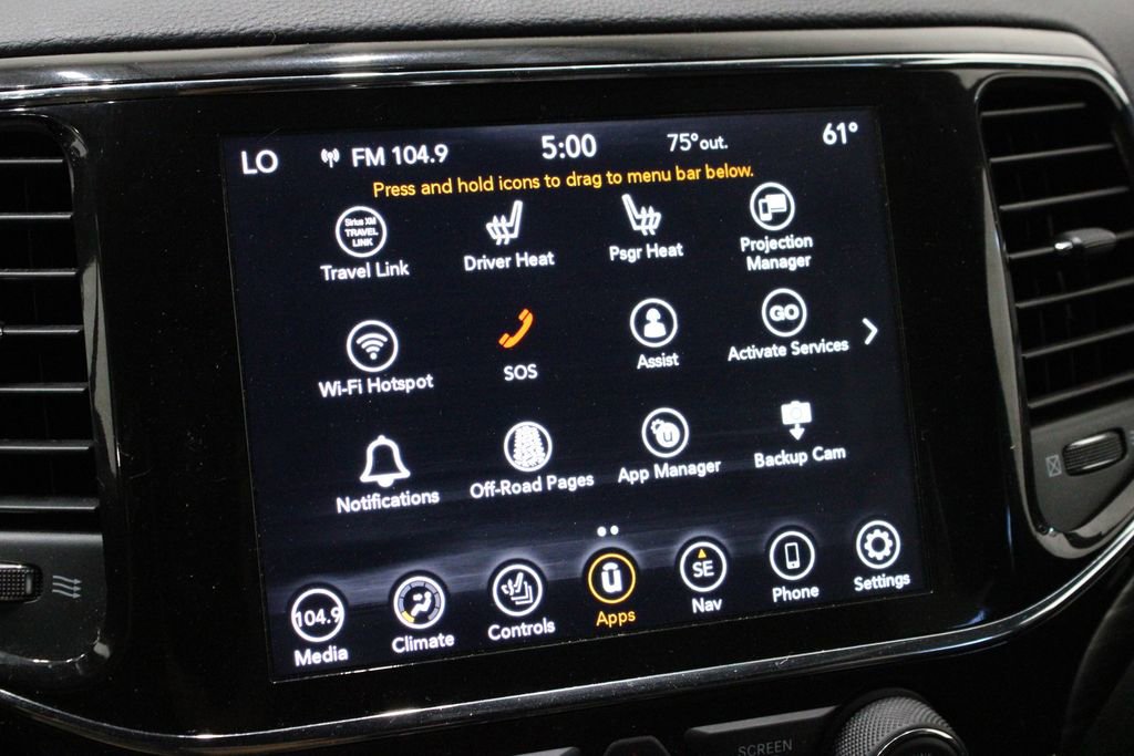 Used 2022 Jeep Grand Cherokee Laredo X image 37