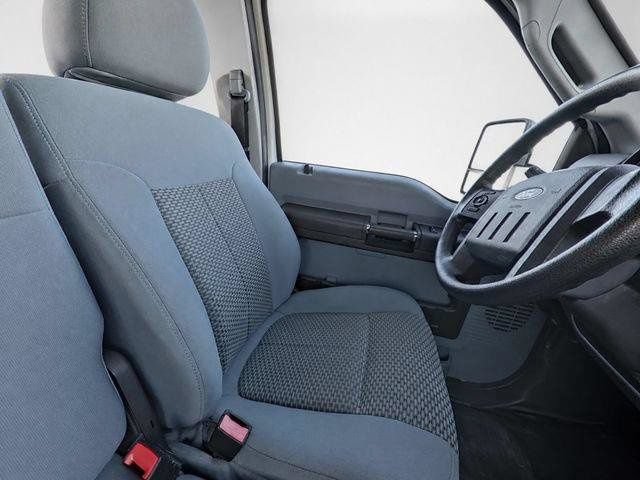 Used 2015 Ford F250 XL w/ Power Equipment Group AWD/4WD image 23