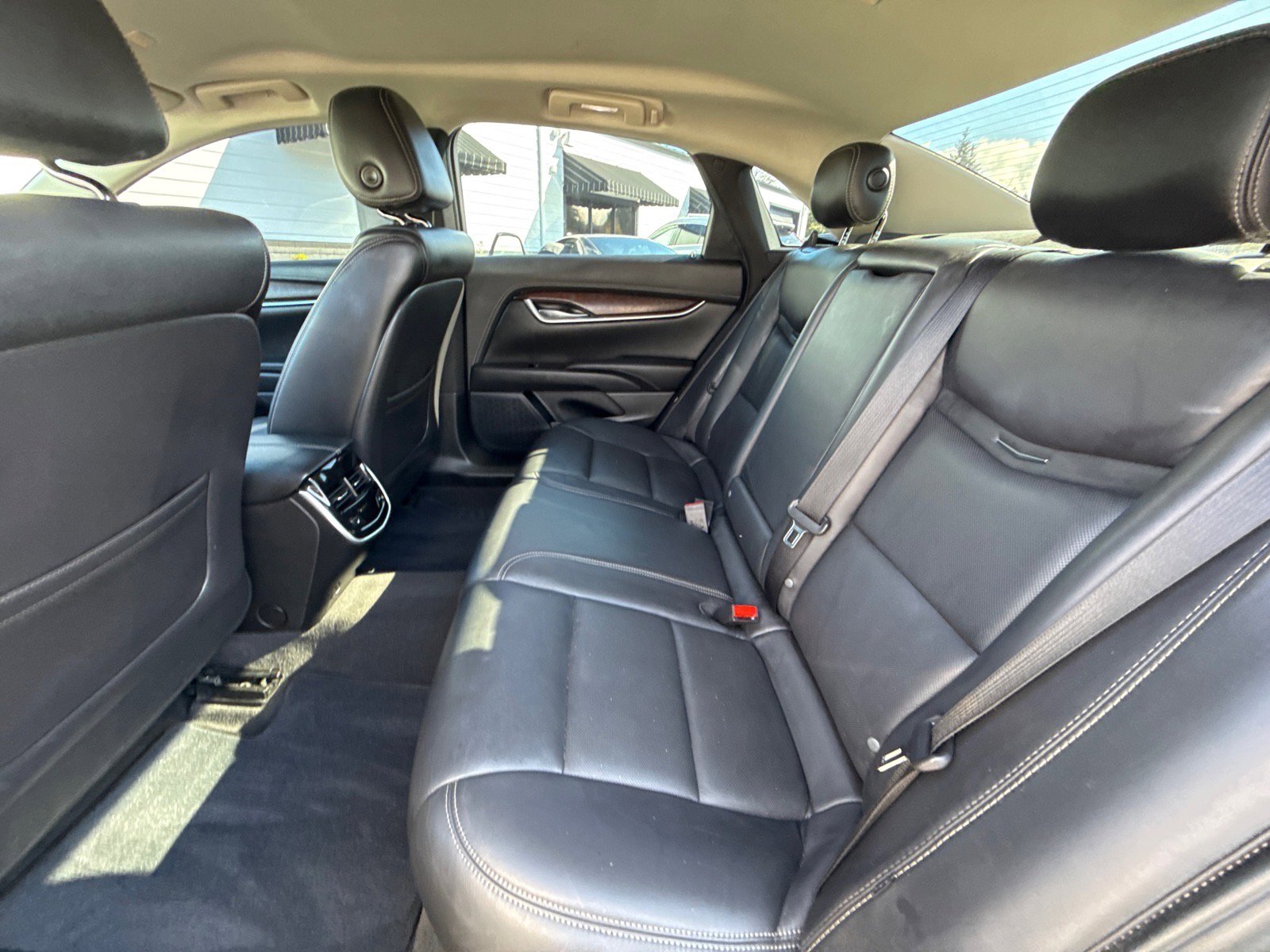 Used 2019 Cadillac XTS Luxury image 17