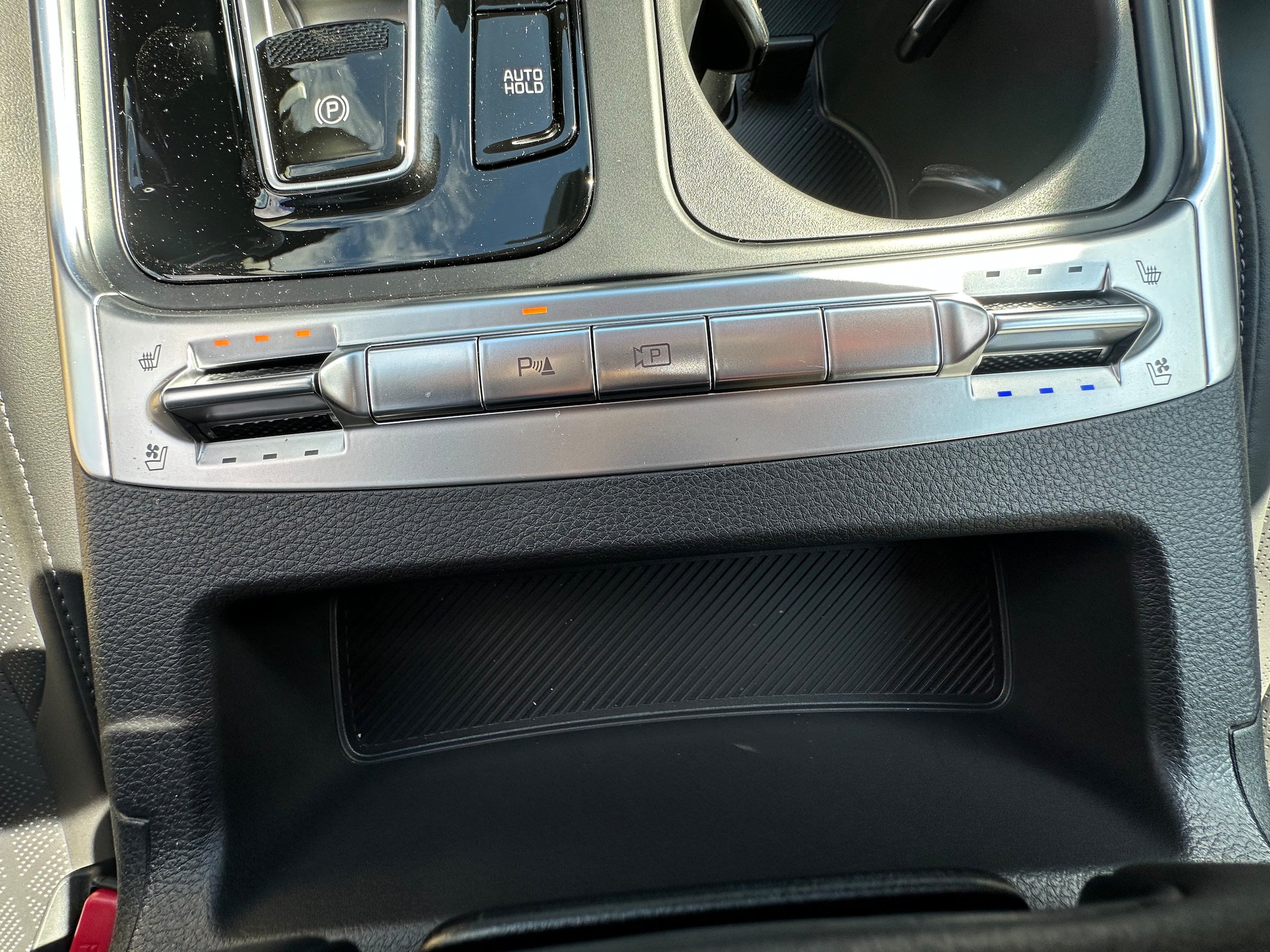 New 2026 Kia Carnival SX FWD image 33