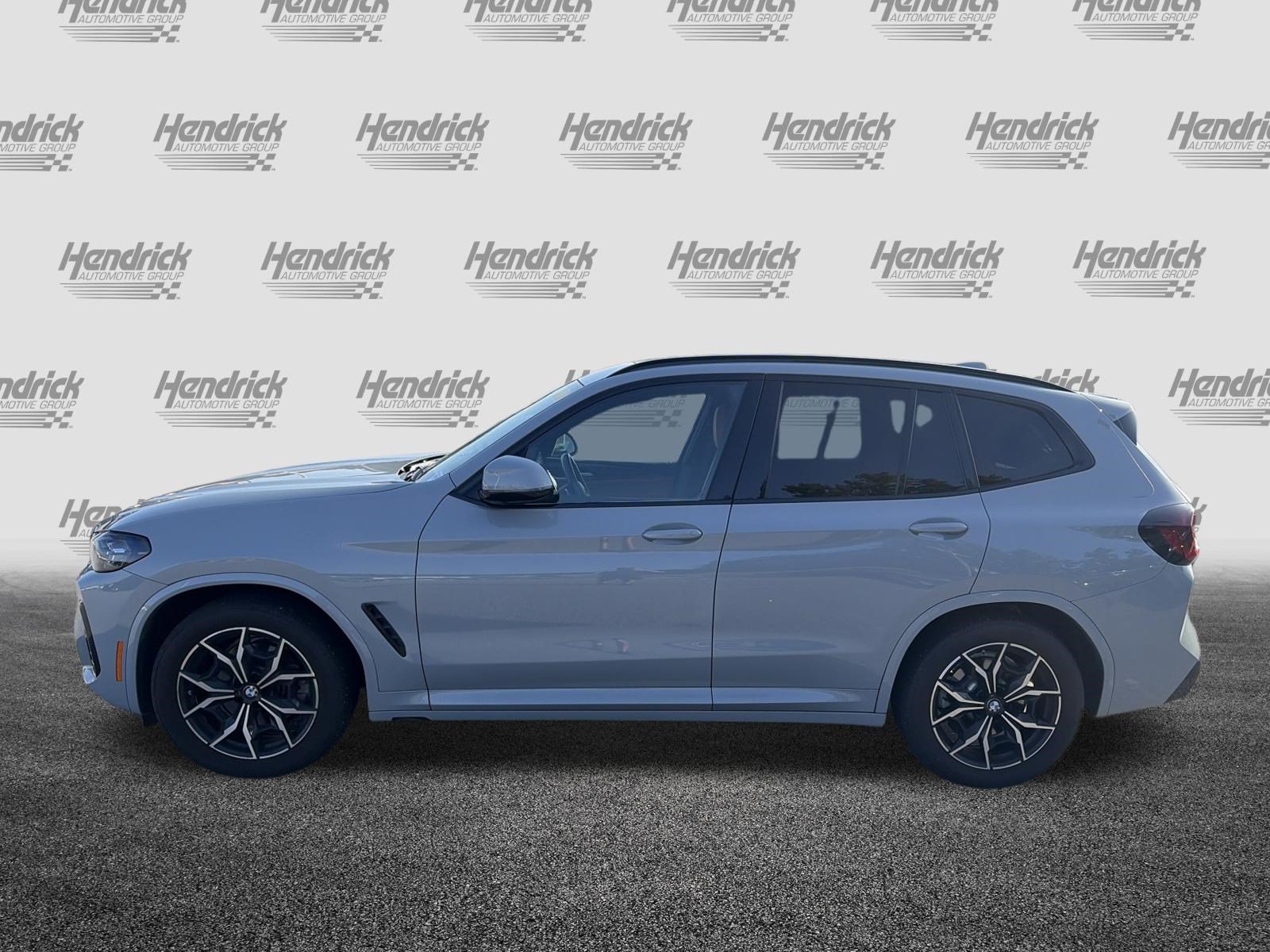 Used 2024 BMW X3 xDrive30i w/ Premium Package w/ZPA AWD/4WD image 7