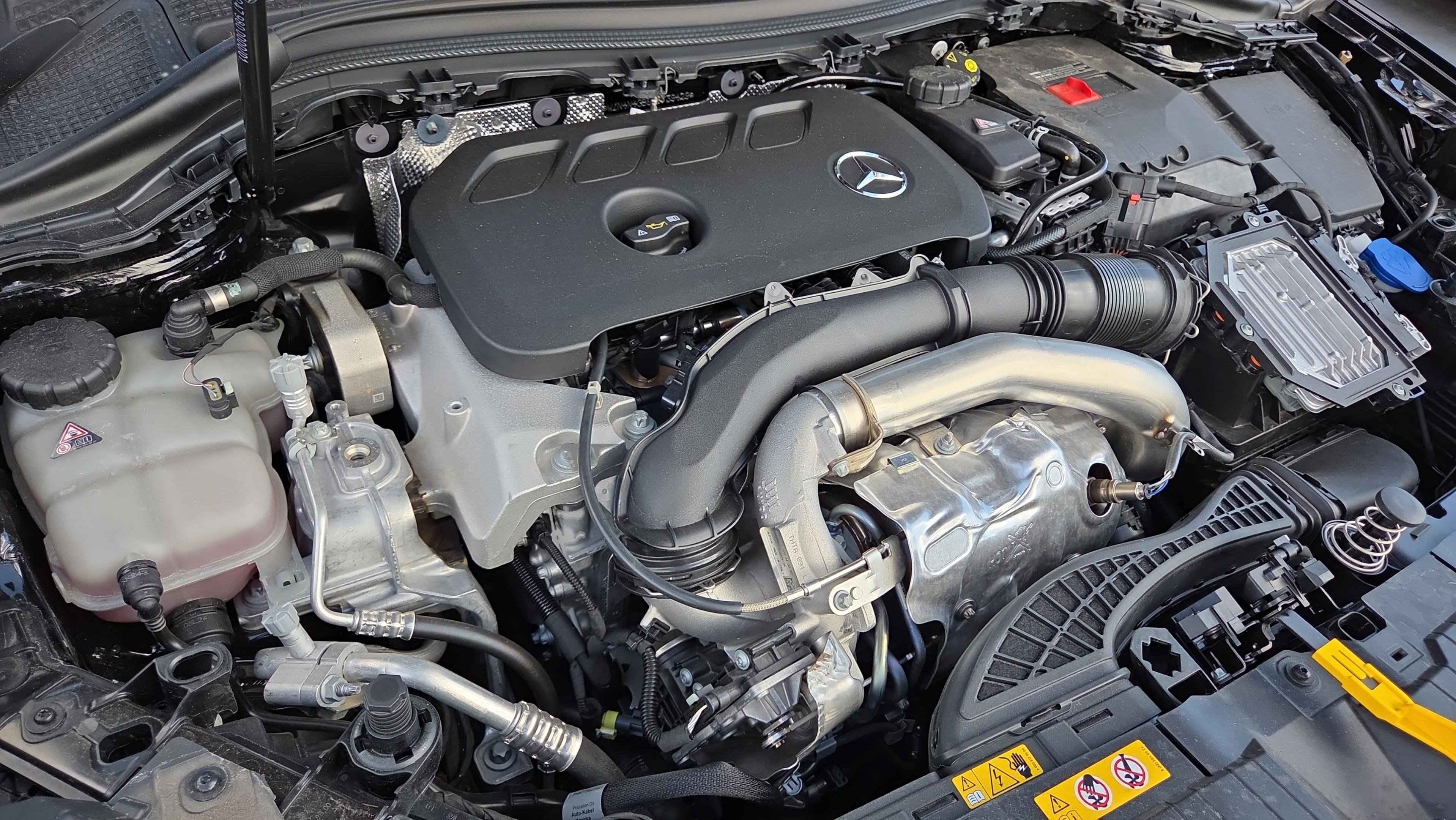 Used 2025 Mercedes-Benz GLA 250 image 30