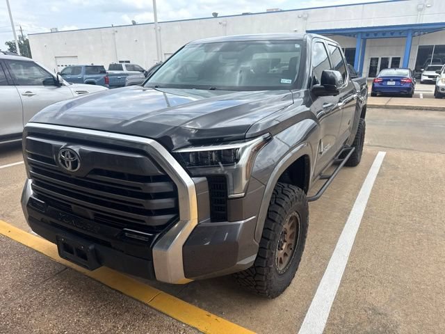 Used 2023 Toyota Tundra Limited AWD/4WD video 3