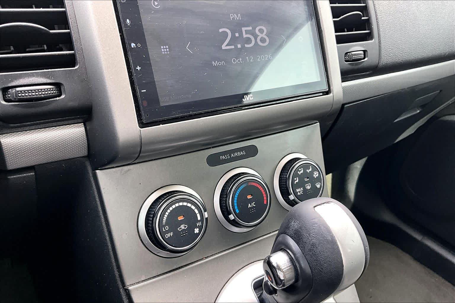 Used 2012 Nissan Sentra 2.0 SL w/ Navigation Pkg FWD image 29