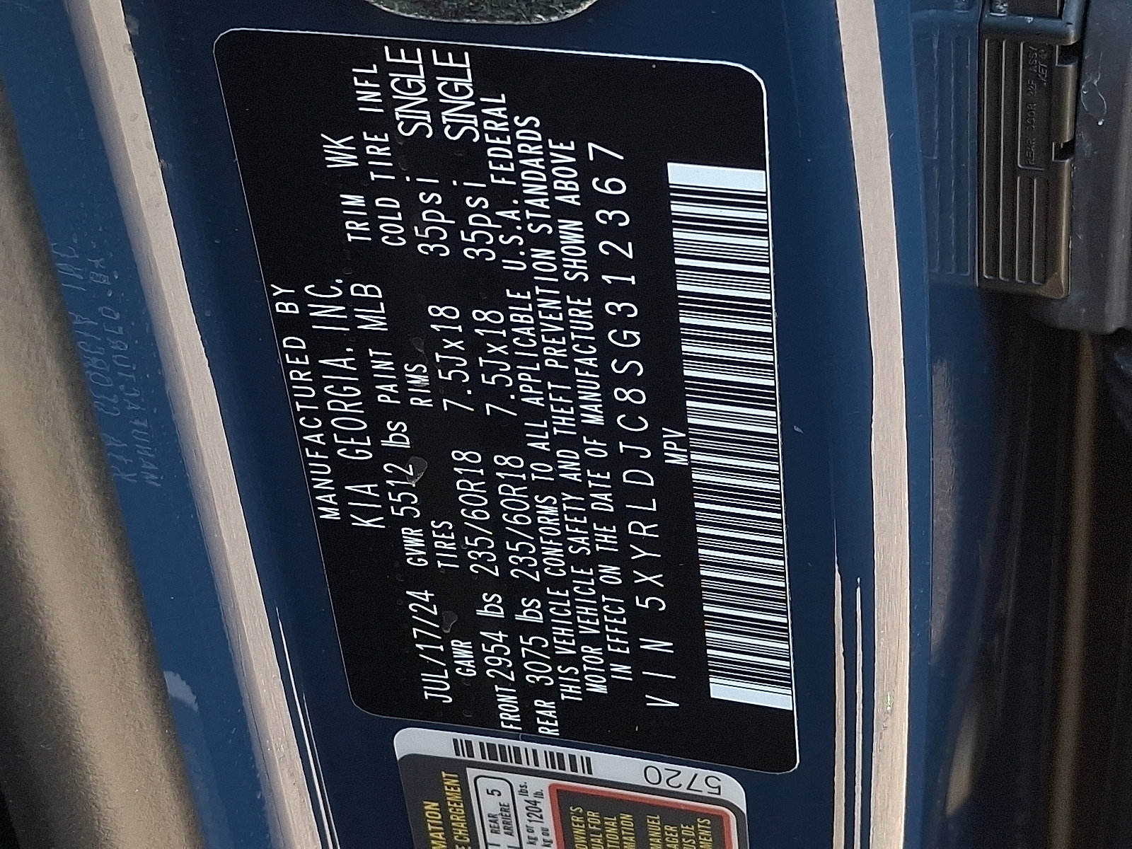 Used 2025 Kia Sorento S image 27