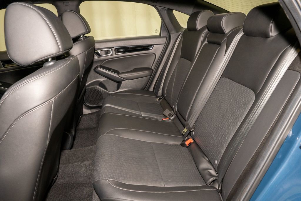 Used 2025 Honda Civic Sport image 7