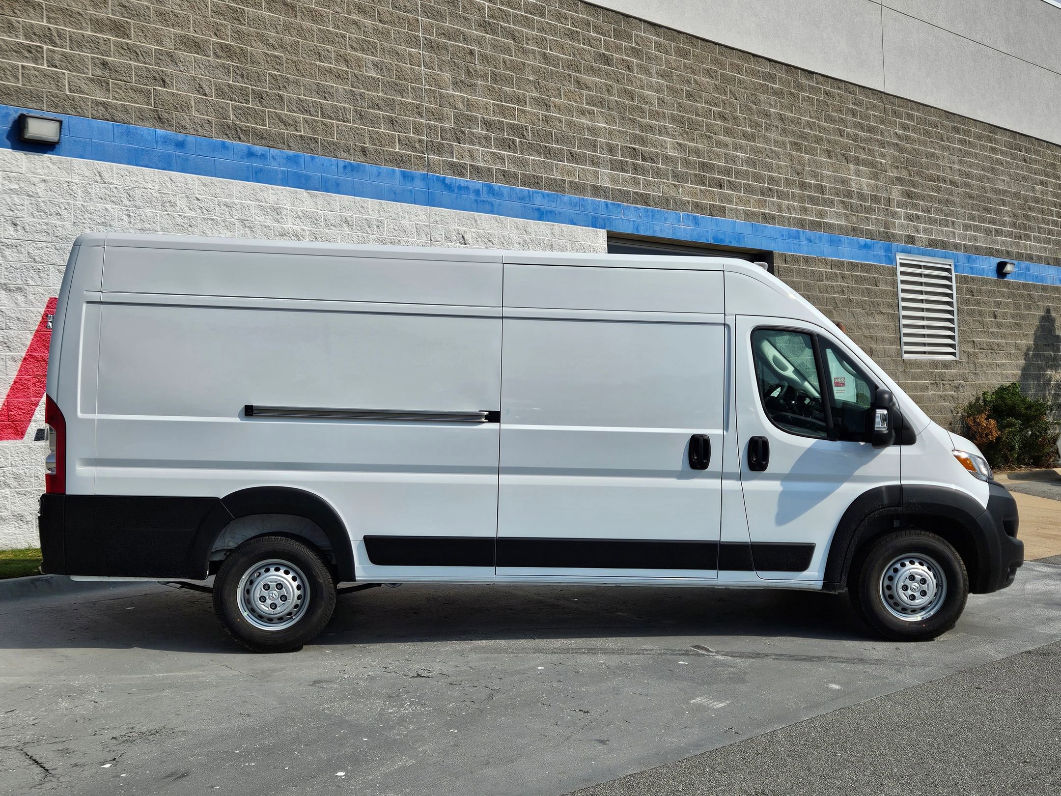 New 2026 RAM ProMaster 3500 w/ Convenience Group image 8