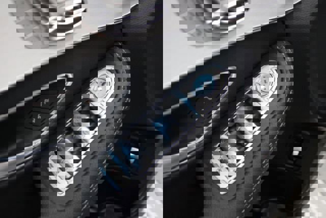 Used 2015 Mercedes-Benz C 400 4MATIC image 14