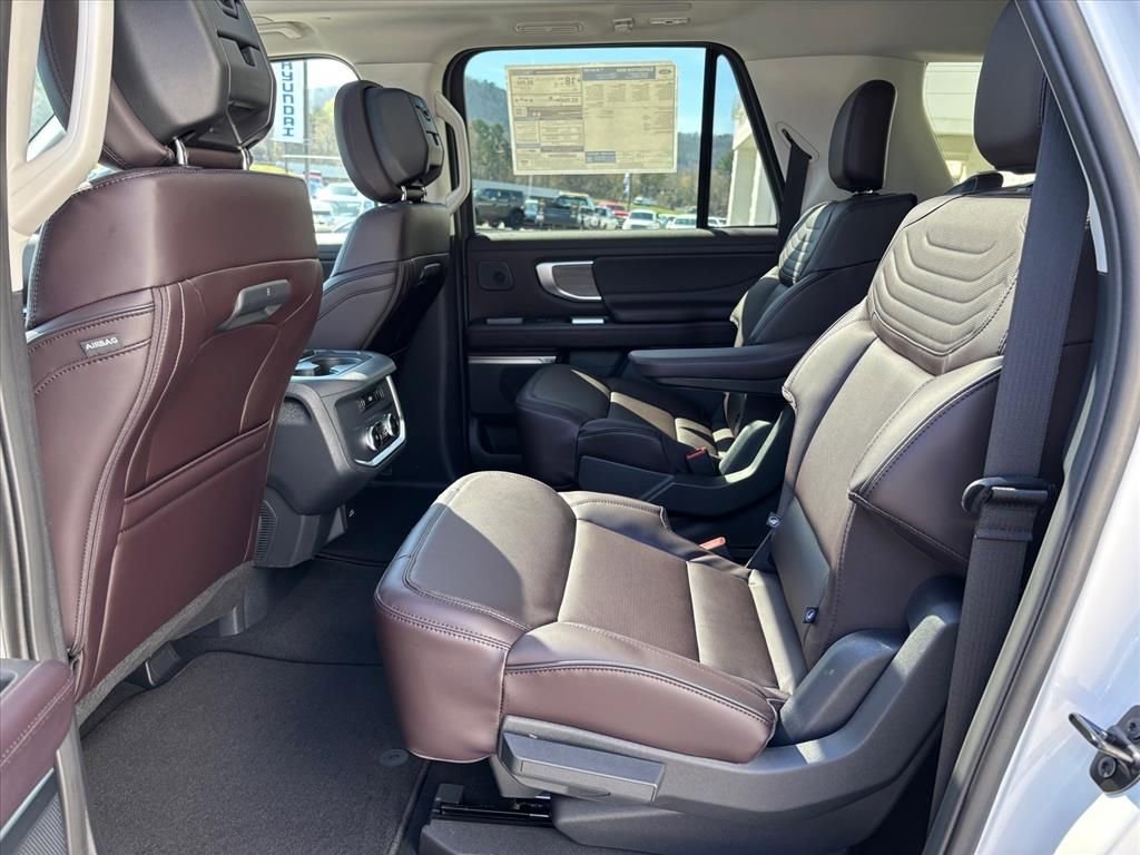 New 2026 Ford Expedition Max Platinum w/ Platinum Ultimate Package image 11