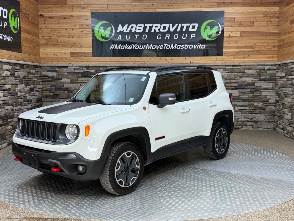 Used 2016 Jeep Renegade Trailhawk AWD/4WD image 5