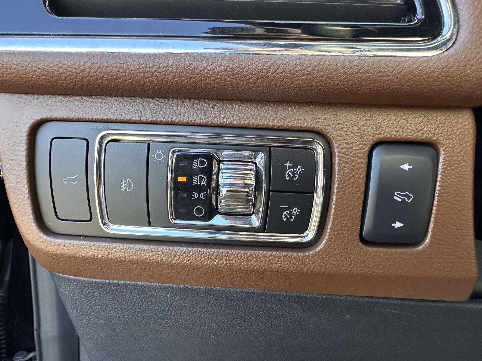 Used 2023 Lincoln Navigator L Reserve image 19